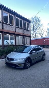 Rozpredám Honda Civic 8g