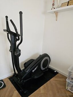 Eliptický trenažér Housefit Motio 80 iTrain