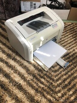 Laserova čiernobiela HP 1018 za 20e