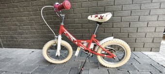 Dievčenský bicykel 14
