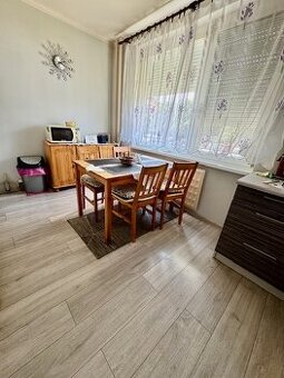 Na predaj veľký 2 izbový byt o výmere 75 m2 Nábrežná ulica