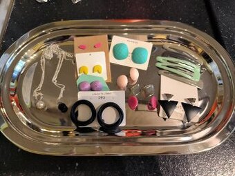 Set bozuteria, nausnice, sponky, retiazky