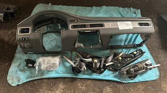 Volvo XC70 II Pristrojova Doska Airbag
