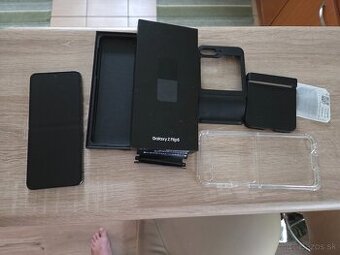 Samsung galaxy Z flip5 8/256 graphit