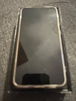 Samsung s24 zánovný