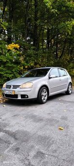 VW Golf V 1.4 benzín 59kw