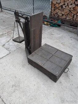 Predám starú váhu decimálku