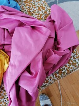 Paplón, vankúš, obliečky a prestieradlo