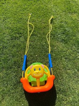 Predam detsku pevnu plastovu hupačku.