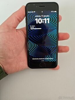 iPhone SE (2020) 64GB