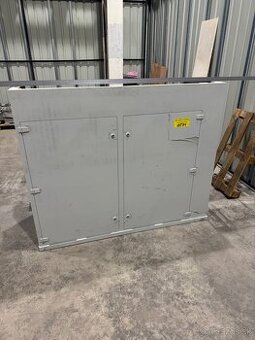 Predám plynomerovú skriňu.