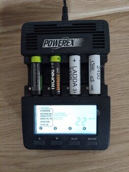 Nabijacka powerex mh-c9000