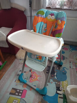 Detská sedačka pre najmenších s pultíkom