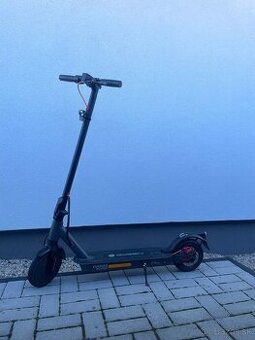 Elektrická kolobežka GoGEN VOYAGER NEO S 601B čierna