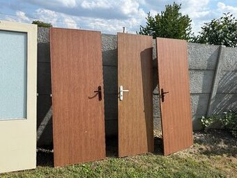 Predam bytove dvere (7ks)