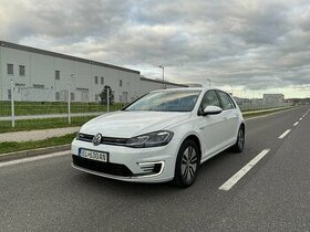 Volkswagen eGolf 100kw DPH Tepelné čerpadlo