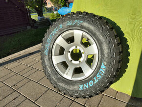 Off road pneu 235/75 R15 +disky