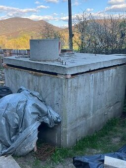 Predám nepoužití betónovú žumpu  12m3