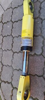 Hydraulicky valec