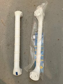 Protišmykové madlo na stenu do kupelne 45cm
