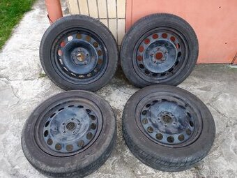 Seat Altea XL plecháče a gumy