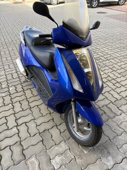 Honda FES Pantheon 150