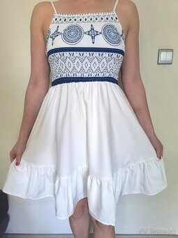 Dámske šaty uni