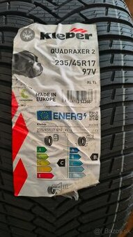 235/45r17 Kleber quadraxer2 Universal pneu