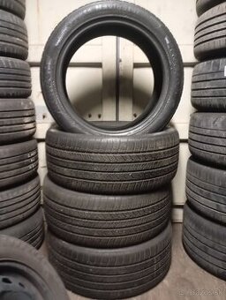 Predám jazdené pneu
275/40 R21 letne