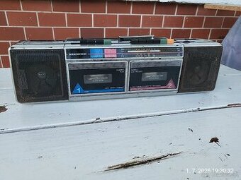 Mekosonic radiomagnetofon