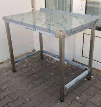 Profesionálne gastro stoly, mäsiarské stoly, nerezový stôl