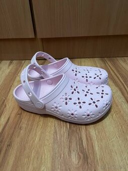 Šľapky Crocs ružové