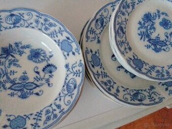 Starožitné taniere s cibuľovým vzorom Karlovarský porcelán