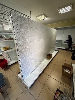 🛠️ Predám kovové regály – rôzne rozmery, skladacie a kombin