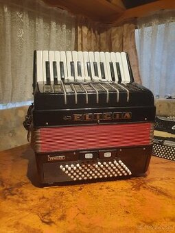 Akordeon Delicia Junior v dobrém stavu