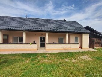 Pekný rodinný dom – Mokrance - 1