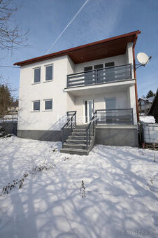 Na predaj rodinný dom v obci Valča - 1