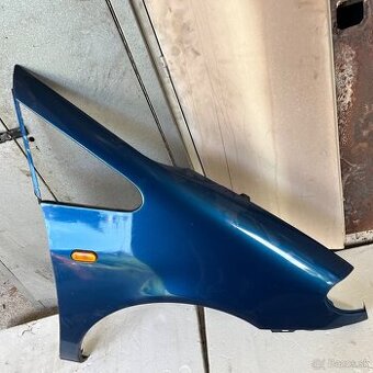 Pravý predný blatník Ford Galaxy mk1