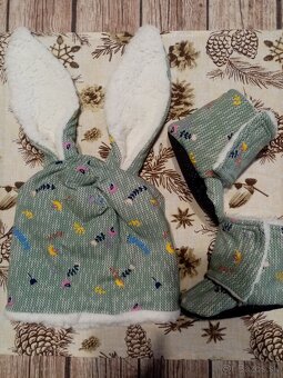 Ciapka s usami a capacky