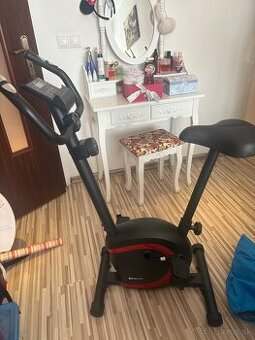 Stacionárny bicykel