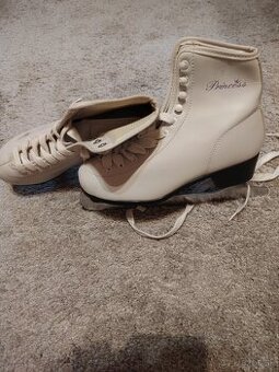 Predám dámske korčule