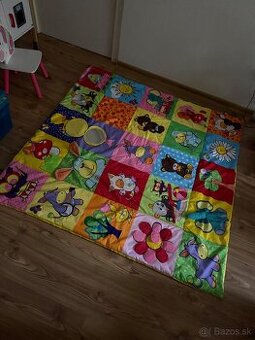 Hracia deka/podložka s funkciami