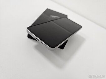 Samsung Galaxy Z Flip 6