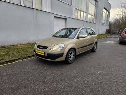 Rozpredám Kia rio