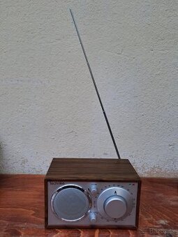 Malé retro radio