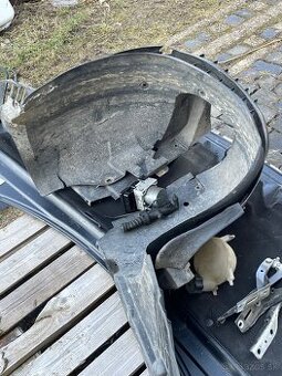 Podblatniky Peugeot 307 hatchback