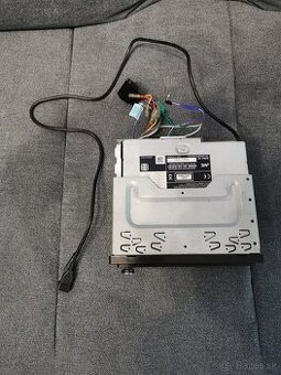 Autorádio 2DIN JVC KW-AV61BT