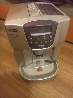 DeLonghi Magnifica Pronto Cappuccino