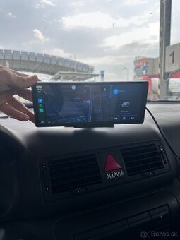 Displej do auta (CarPlay / Android Auto)