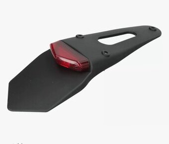 Led zadne svetlo s držiakom